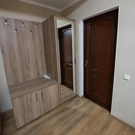 лама2 2* Киев