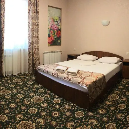 2 2* Kiev