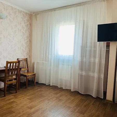 Hotel 2 2*