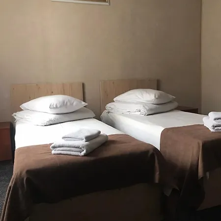 Hotel 2 2*