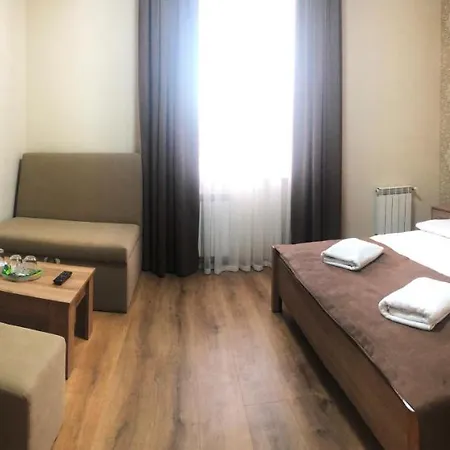 2 Hotel Kiev